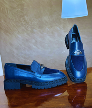 Load image into Gallery viewer, iLVi015-Slip on: Navy