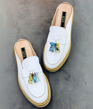 Load image into Gallery viewer, iLVi102-Sandals: White