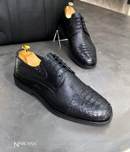 Load image into Gallery viewer, iLVi082-Lace up: Black