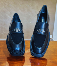 Load image into Gallery viewer, iLVi015-Slip on: Black