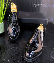 Load image into Gallery viewer, iLVi020-Lace up: Black
