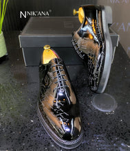 Load image into Gallery viewer, iLVi020-Lace up: Black