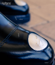 Load image into Gallery viewer, 212 Lufiano Lace up: Black