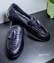 Load image into Gallery viewer, iLVi003-Slip on: Black