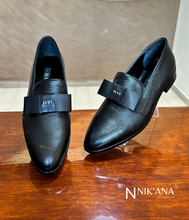 Load image into Gallery viewer, iLVi009-Slip on: Black