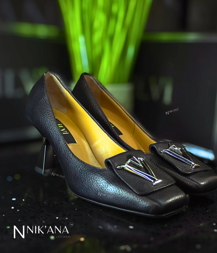 iLVi036-High Heels: Black