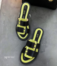 Load image into Gallery viewer, iLVi079-Sandals: Black-Olive