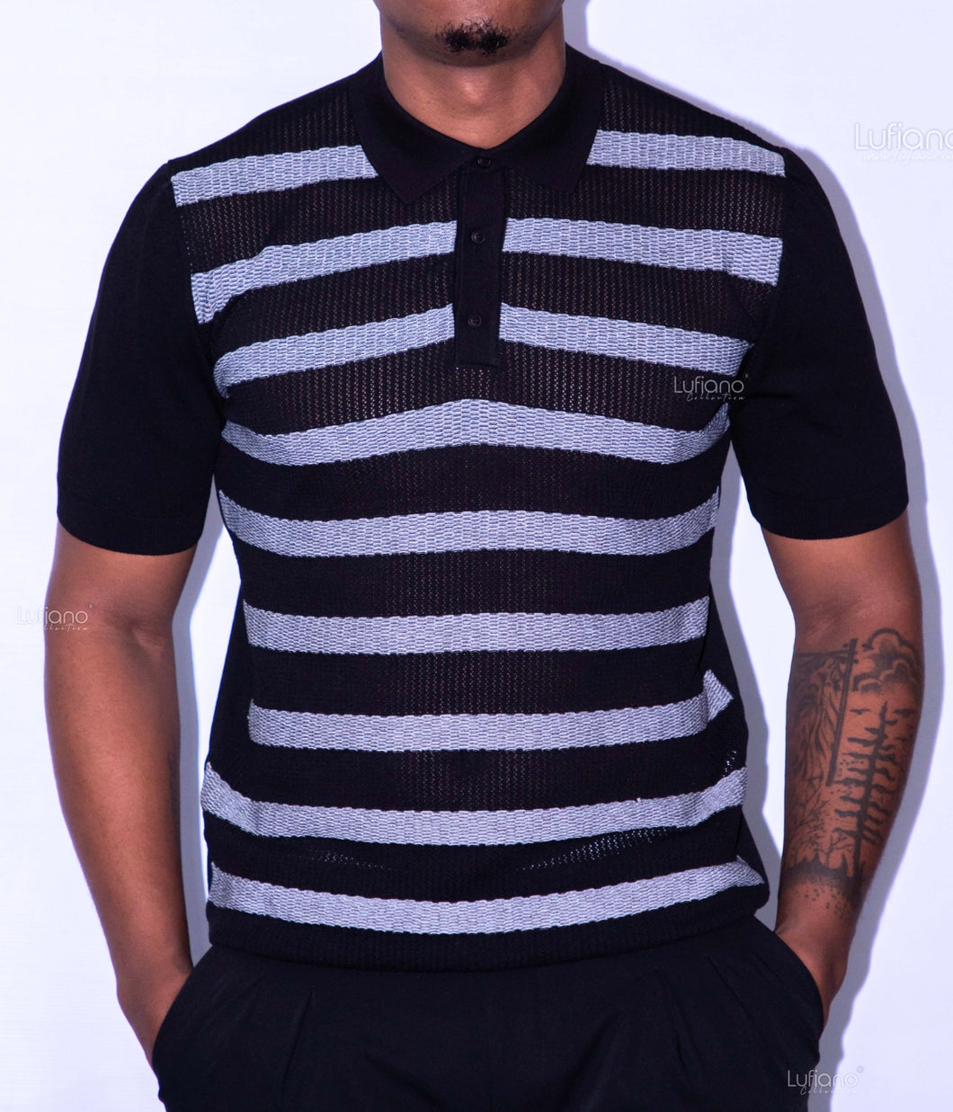 11529 : Knit Top: Black