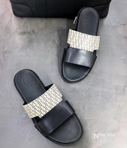 iLVi091-Sandals: Black