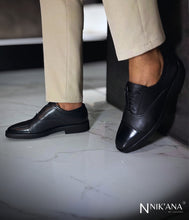 Load image into Gallery viewer, iLVi109-Lace up: Black