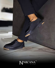 Load image into Gallery viewer, iLVi012-Lace up: Black