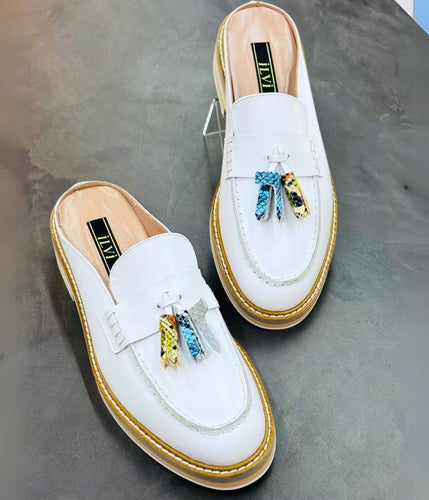 iLVi102-Sandals: White