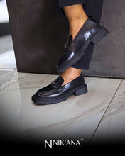 Load image into Gallery viewer, iLVi015-Slip on: Black