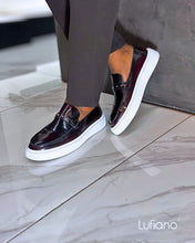 Load image into Gallery viewer, 250 - Lufiano Slip on : Burgundy