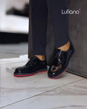 Load image into Gallery viewer, 240 - Lufiano Lace up: Black