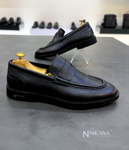 iLVi095-Slip on: Black