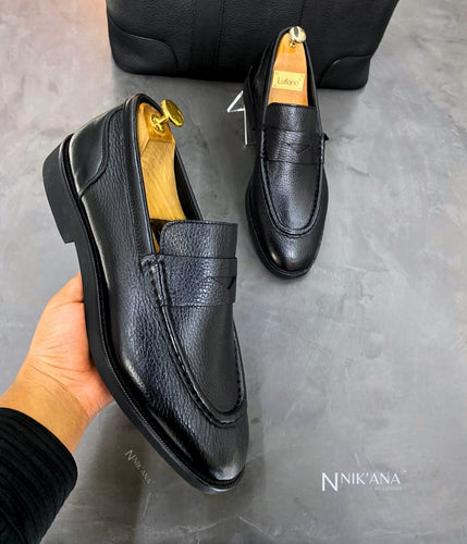 iLVi095-Slip on: Black