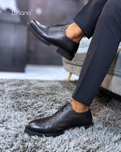 Load image into Gallery viewer, 124 - Lufiano Lace up: Black