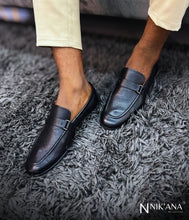 Load image into Gallery viewer, iLVi021-Slip on: Black