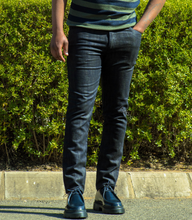 Load image into Gallery viewer, DNM101Y722 EFOR Denim jeans: Navy blue