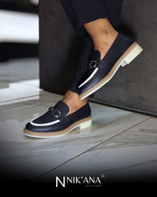 Load image into Gallery viewer, iLVi011-Slip on: Black