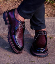 Load image into Gallery viewer, 210- Lufiano Lace up: Burgundy