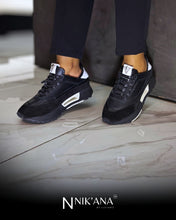 Load image into Gallery viewer, iLVi038-Lace up: Black