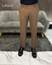 Load image into Gallery viewer, 38346 Pants: Light brown