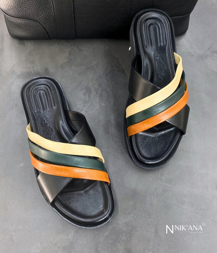 iLVi072-Sandals: Black-colored