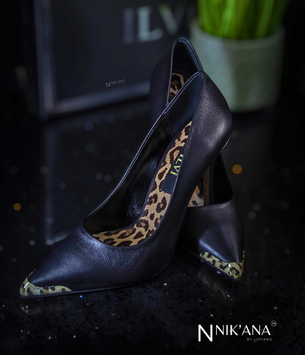 iLVi030-High Heels: Black