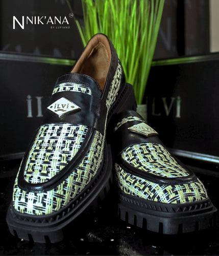 iLVi037-Slip on: Black-Beige