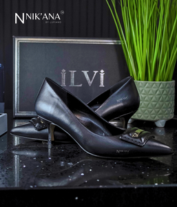 iLVi031-High Heels: Black