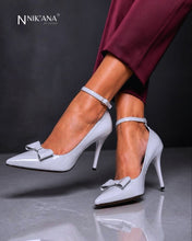 Load image into Gallery viewer, iLVi104-High Heels: Grey