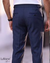 Load image into Gallery viewer, 38319 Pants: D.blue