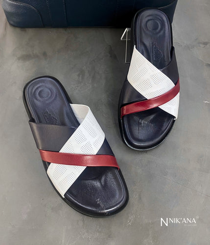 iLVi083-Sandals: Navy-colored