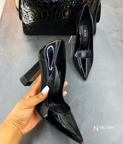 iLVi033-High Heels: Black