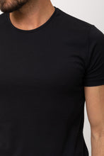 Load image into Gallery viewer, 36690 MCR Round neck: Black