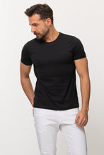 Load image into Gallery viewer, 36690 MCR Round neck: Black