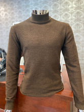 Load image into Gallery viewer, 11335: Turtle neck:  Brown