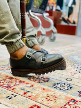 Load image into Gallery viewer, 152  Lufiano Monk strap: Olive