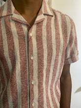 Load image into Gallery viewer, 37773: Short sleeve shirt: Tile - Beige