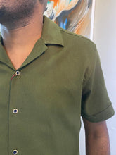 Load image into Gallery viewer, 37608: Short sleeve shirt: Khaki
